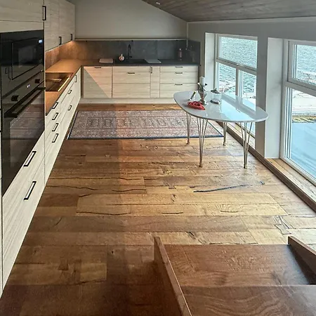 Lovely In With Sauna Apartamento