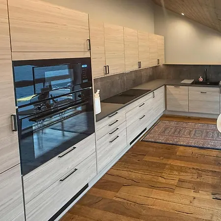 Lovely In With Sauna Apartamento